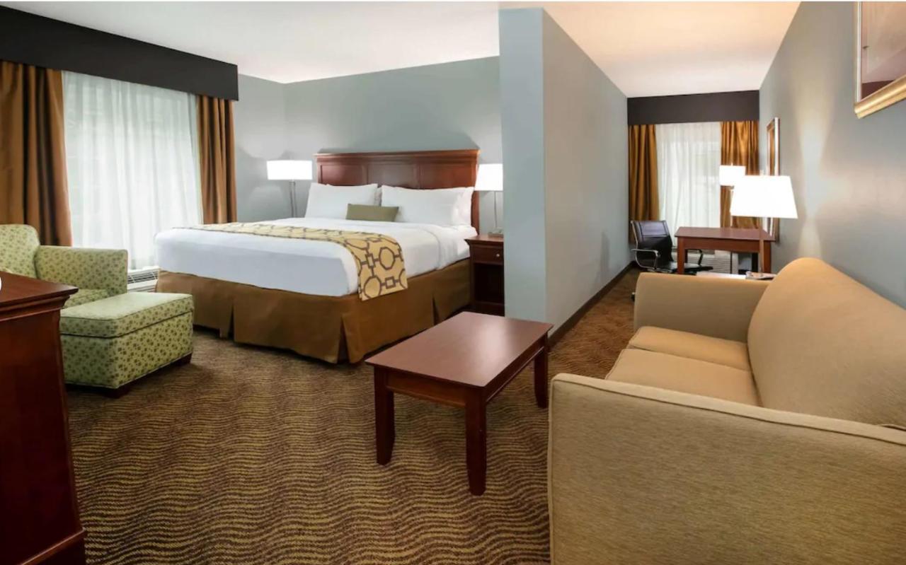 Baymont Inn&Suites Braselton Buitenkant foto