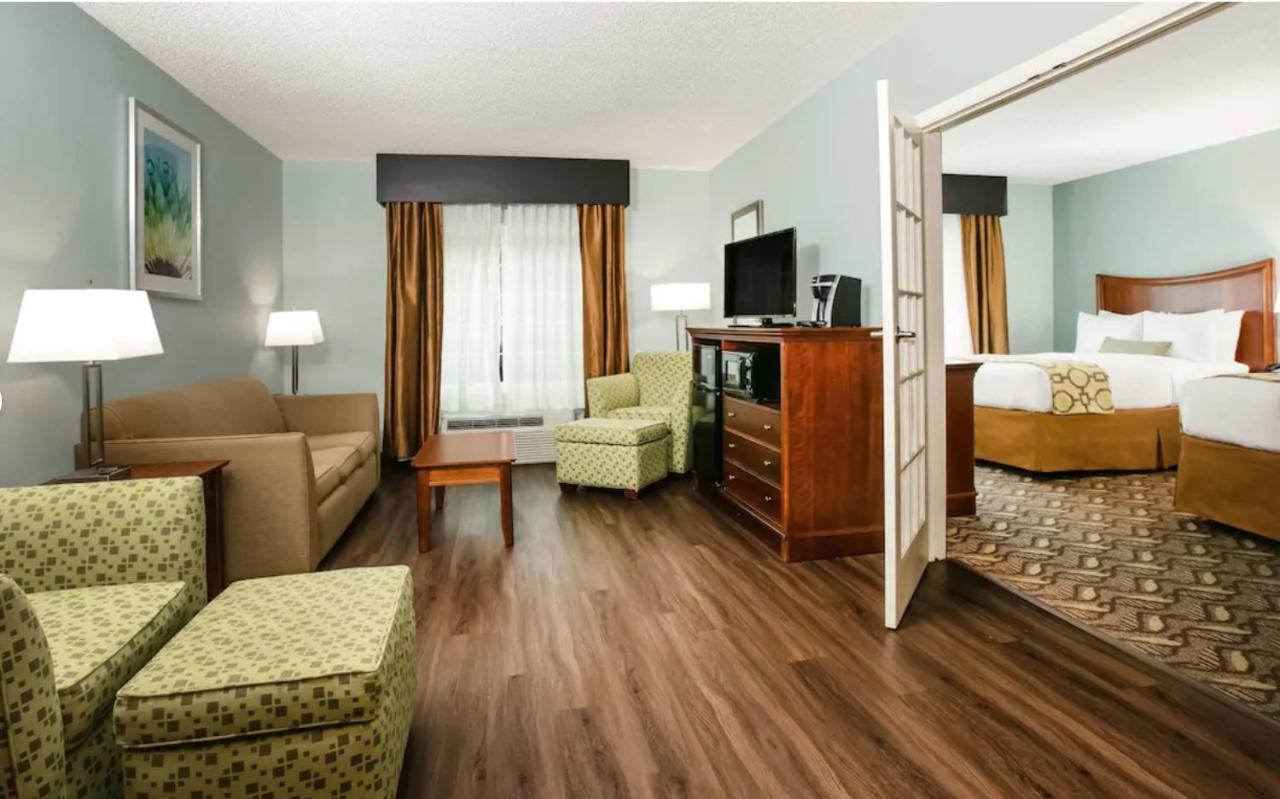Baymont Inn&Suites Braselton Buitenkant foto