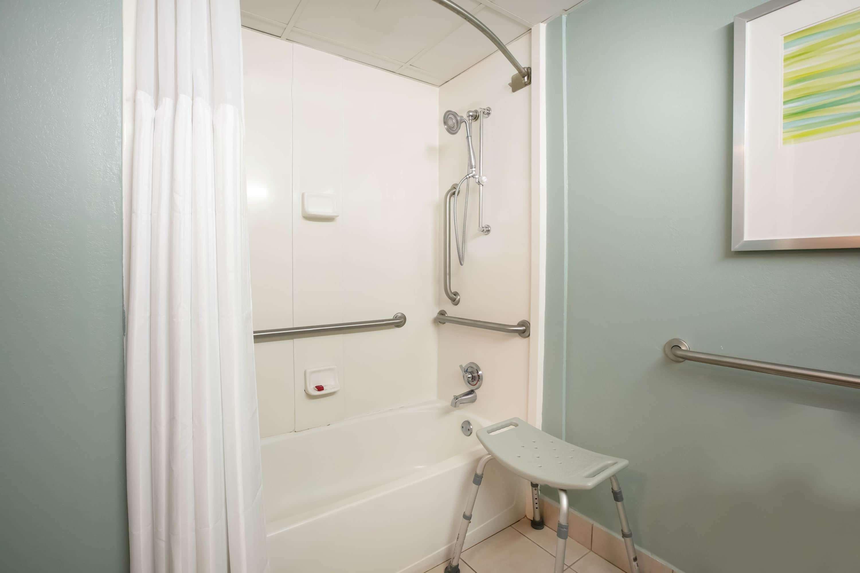 Baymont Inn&Suites Braselton Buitenkant foto