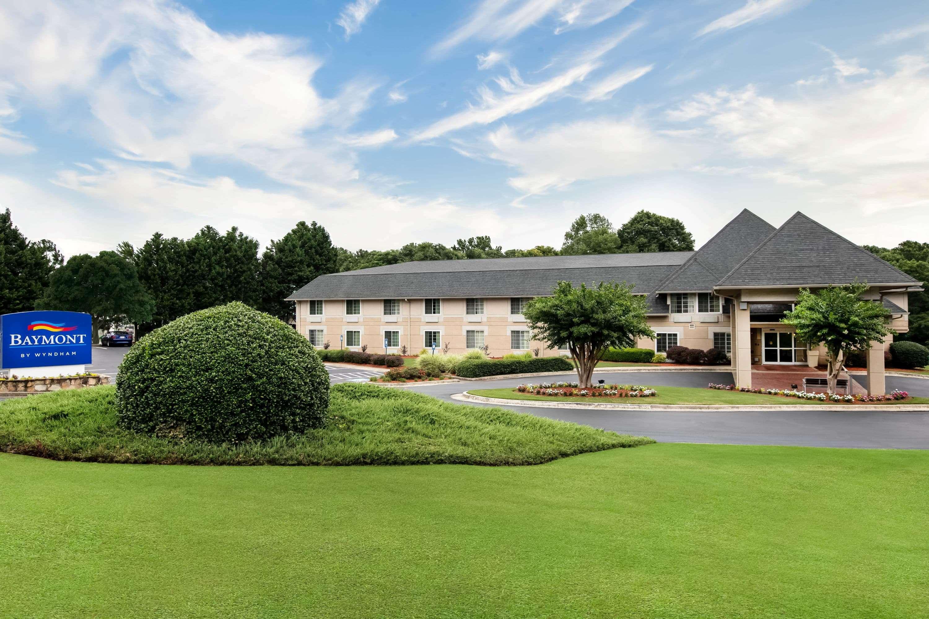 Baymont Inn&Suites Braselton Buitenkant foto
