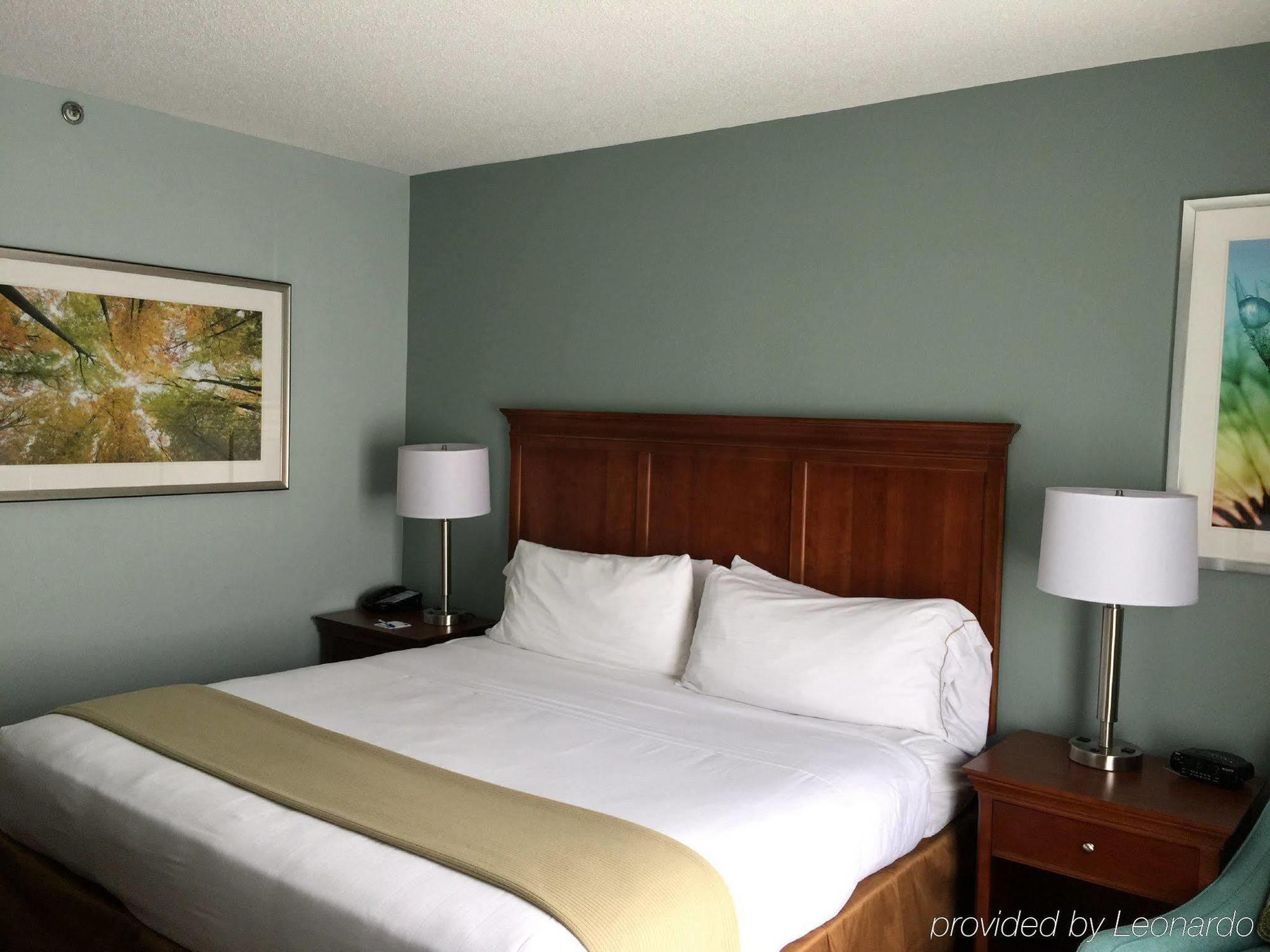 Baymont Inn&Suites Braselton Buitenkant foto
