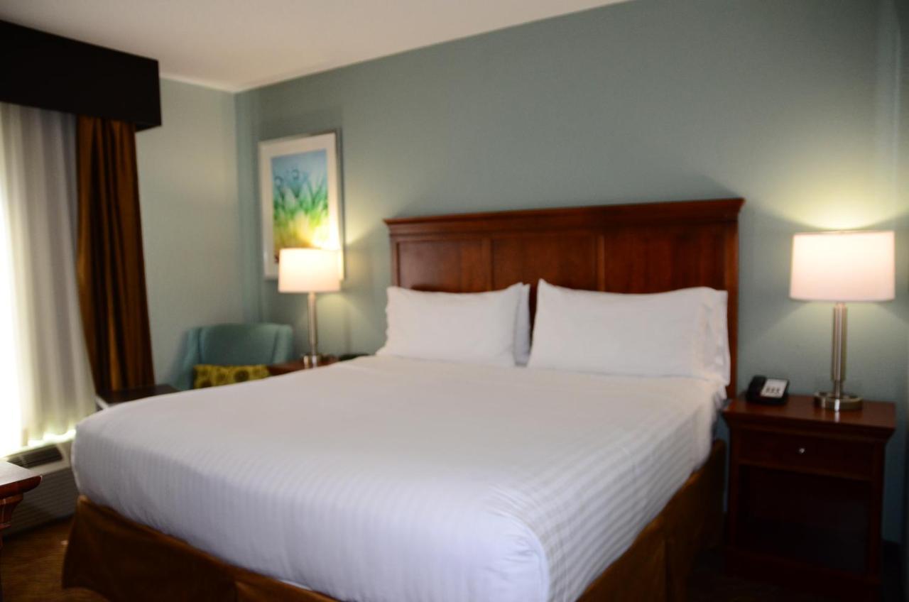 Baymont Inn&Suites Braselton Buitenkant foto